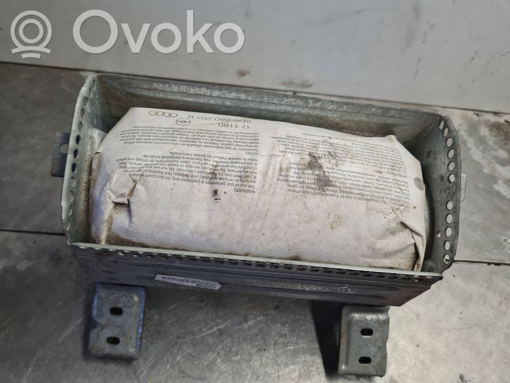Volkswagen Golf III Keleivio oro pagalvė 