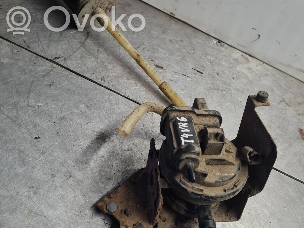 Volkswagen Multivan T4 Fuel level sensor 