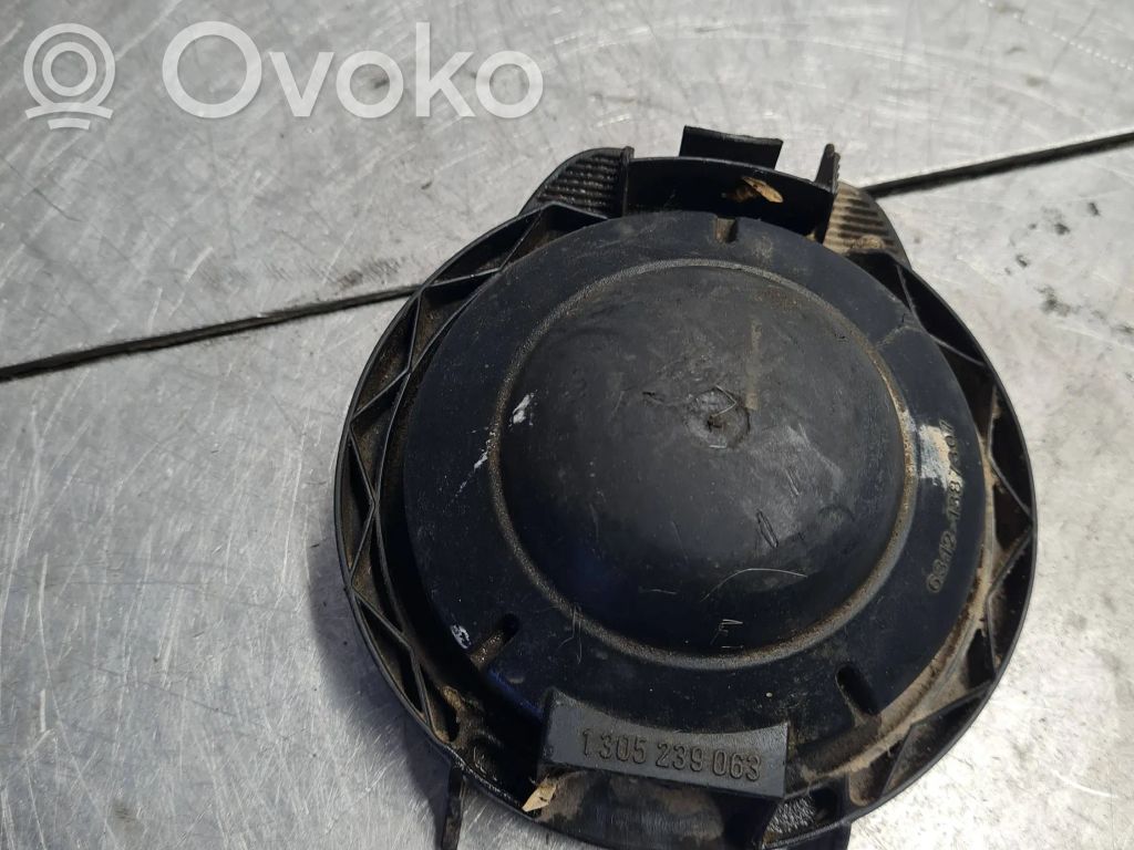 Opel Astra F Deckel Abdeckung Scheinwerfer 