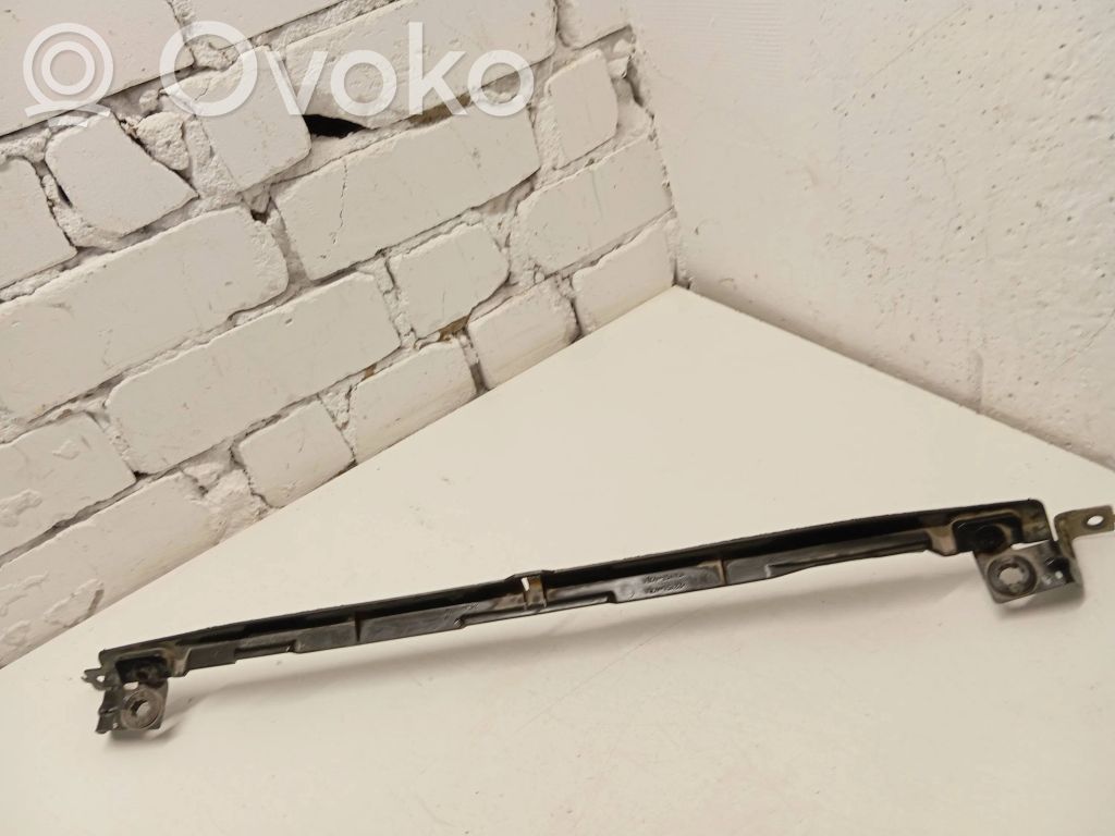 Radiator mount bracket   WE0115410A,15433A