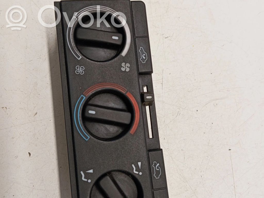 Peugeot 405 Gaisa kondicioniera / klimata kontroles / salona apsildes vadības bloks (salonā) 