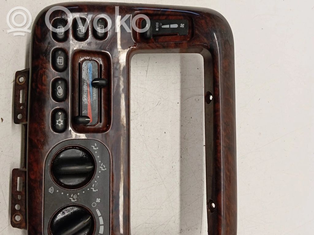Climate control unit   4677366A,38000094428,2015A