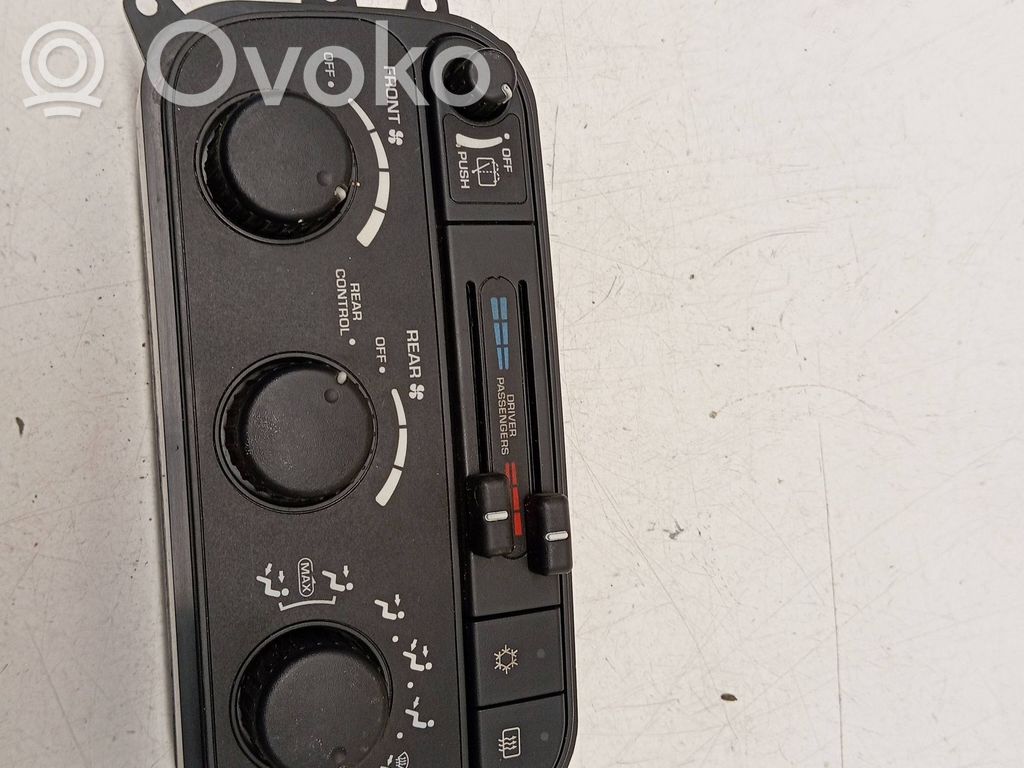Dodge Durango Climate control unit 