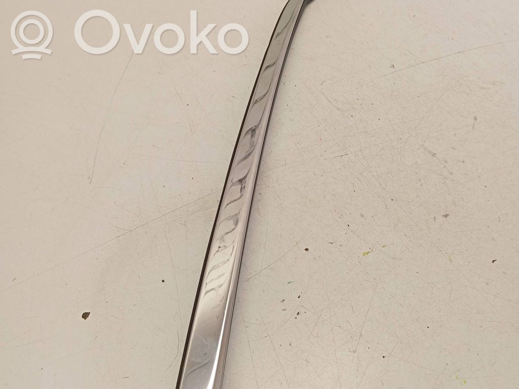 Cadillac CTS Dekoratīva jumta lenta – "moldings" 