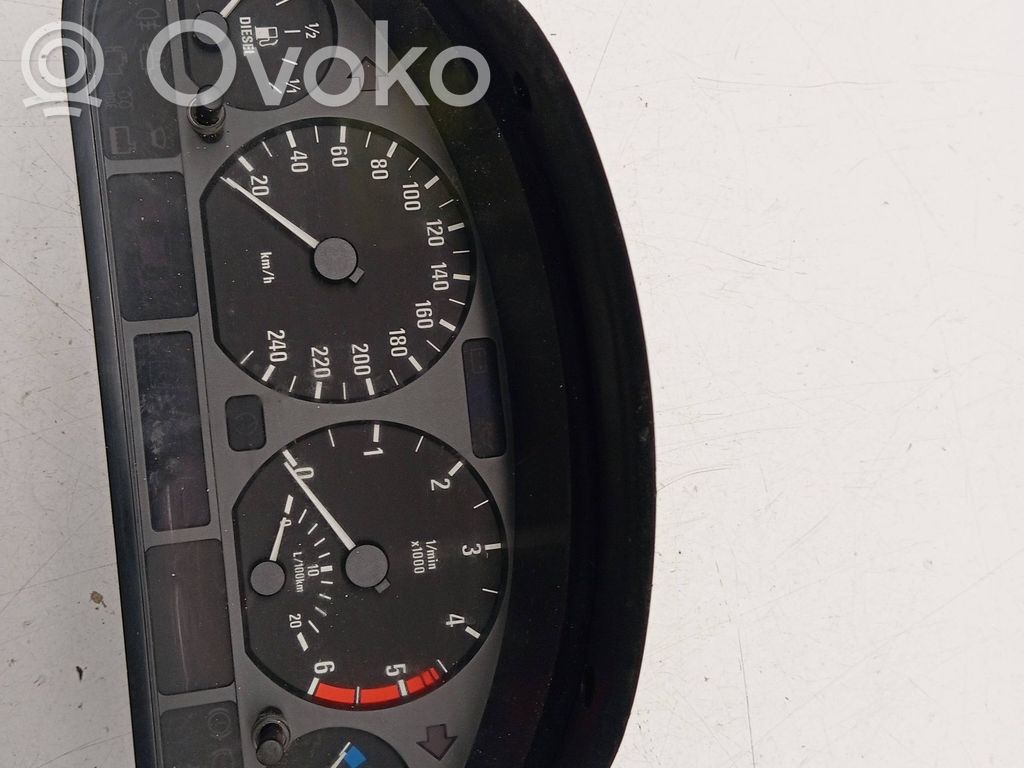BMW 3 E46 Speedometer (instrument cluster) 
