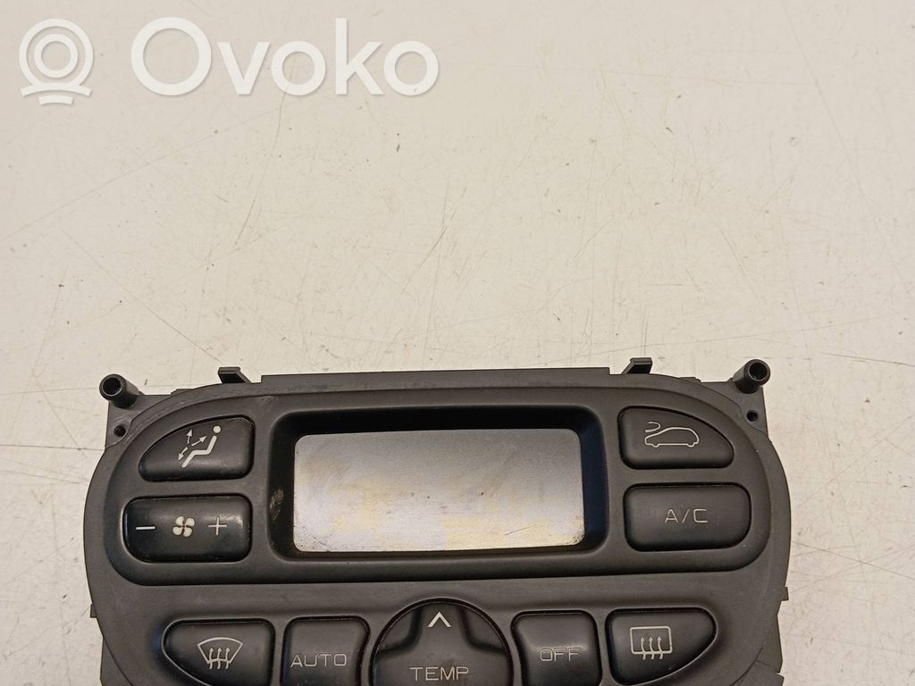 Peugeot 307 Climate control unit 