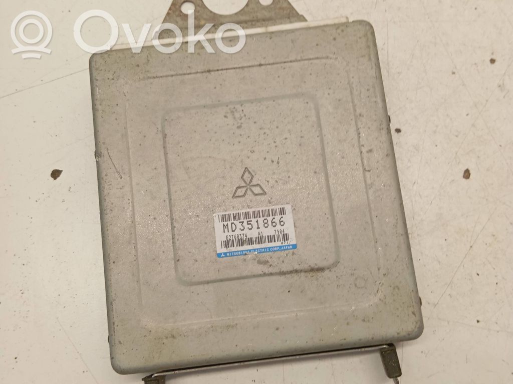 Engine control unit/module   MD351866,E2T68374