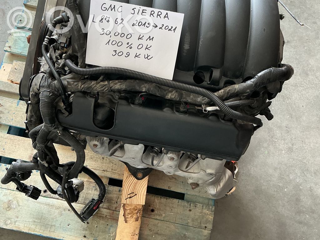 GMC Sierra IV Engine 