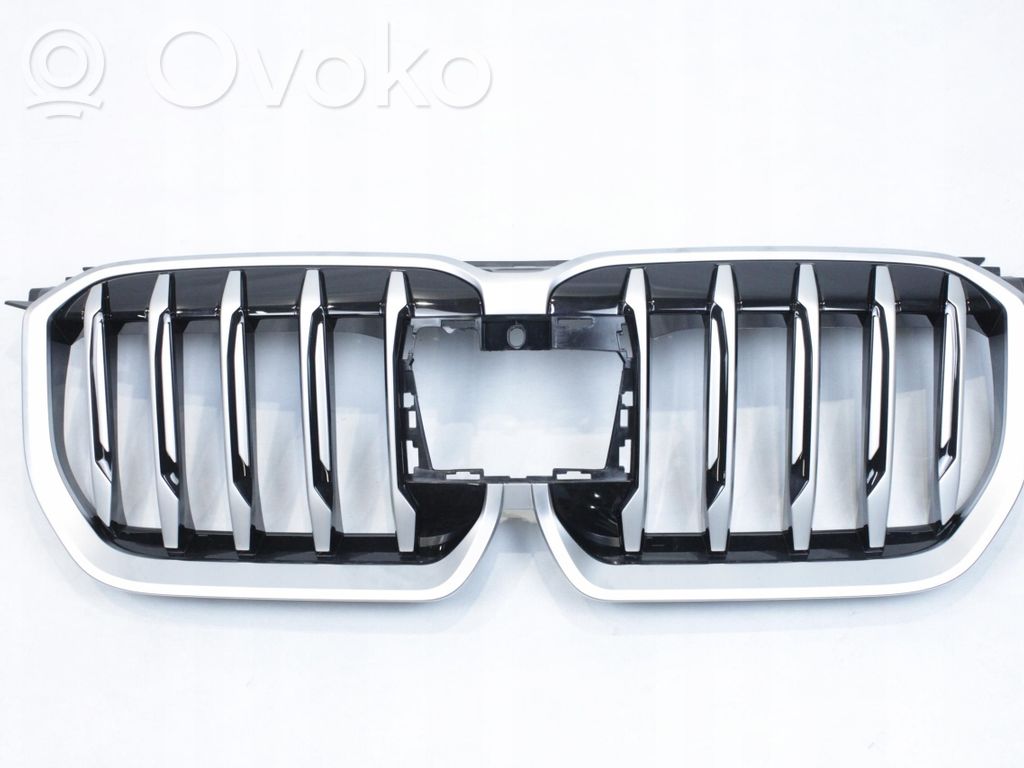 BMW X1 U11 Grilă radiator față 
