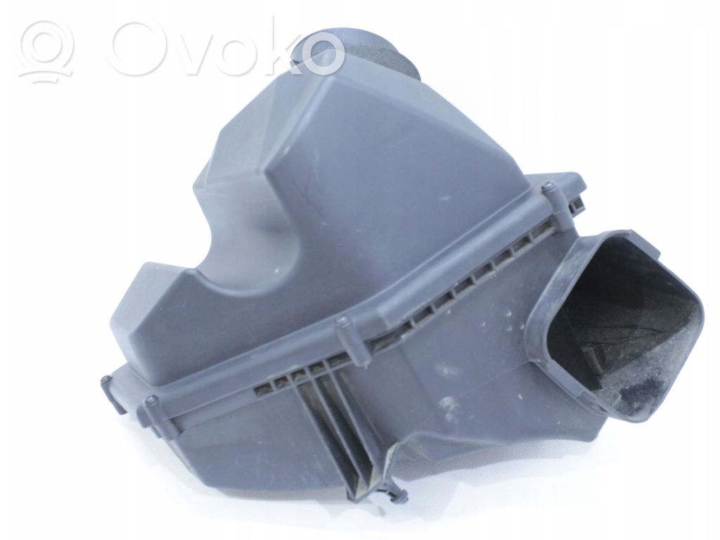 BMW 5 G30 G31 G38 Air filter box 