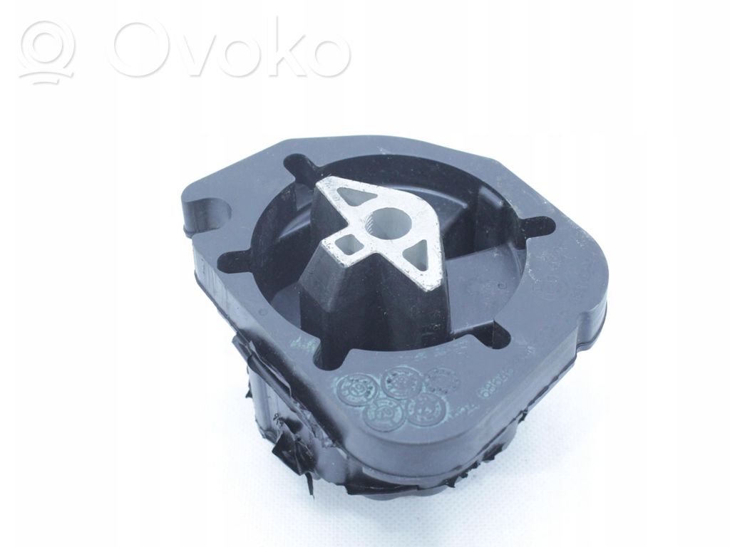 BMW X6 E71 Gearbox mount 