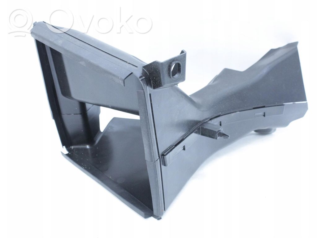 BMW 2 F45 Osłona chłodnicy 
