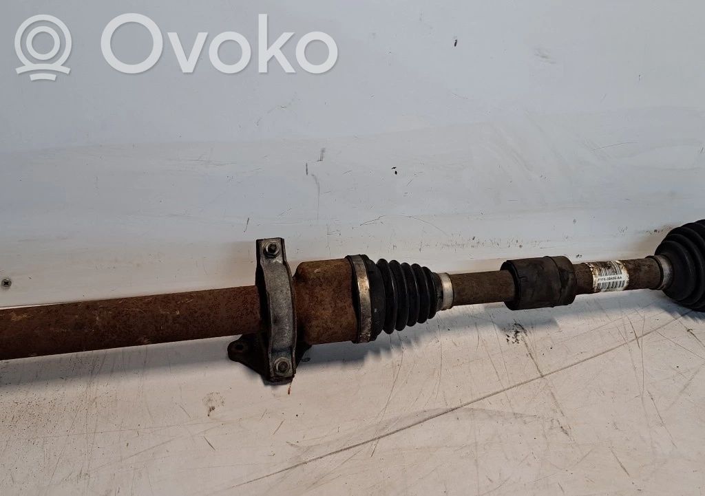 Front driveshaft   F1F63B436AA