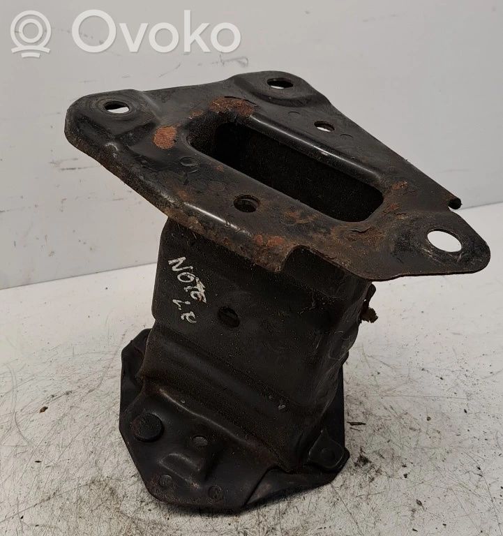 Nissan Note (E11) Priekinis sustiprinimas bamperio 
