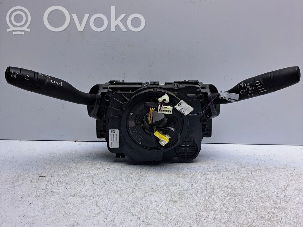 Opel Combo E Autres commutateurs / boutons / leviers 