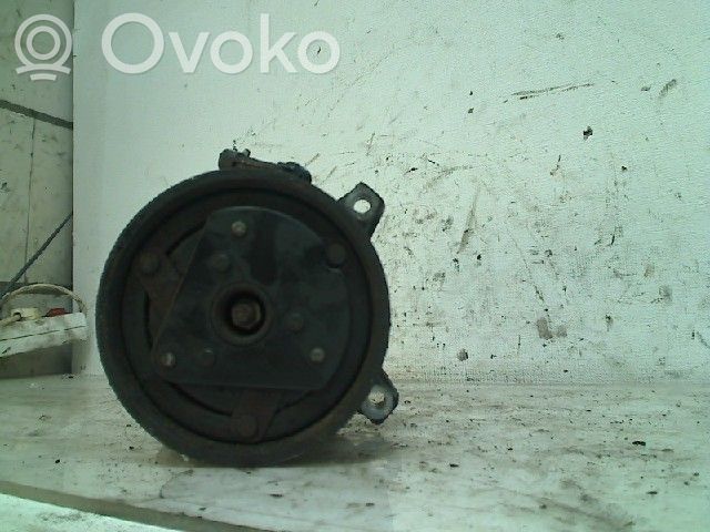 Opel Corsa B Compresor (pompă) aer condiționat (A/C) 
