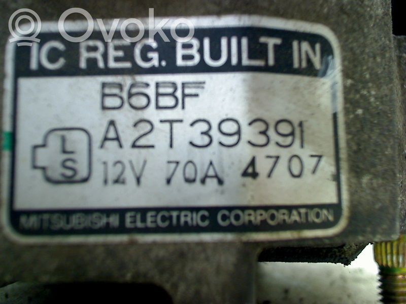 Mazda 323 Alternador 