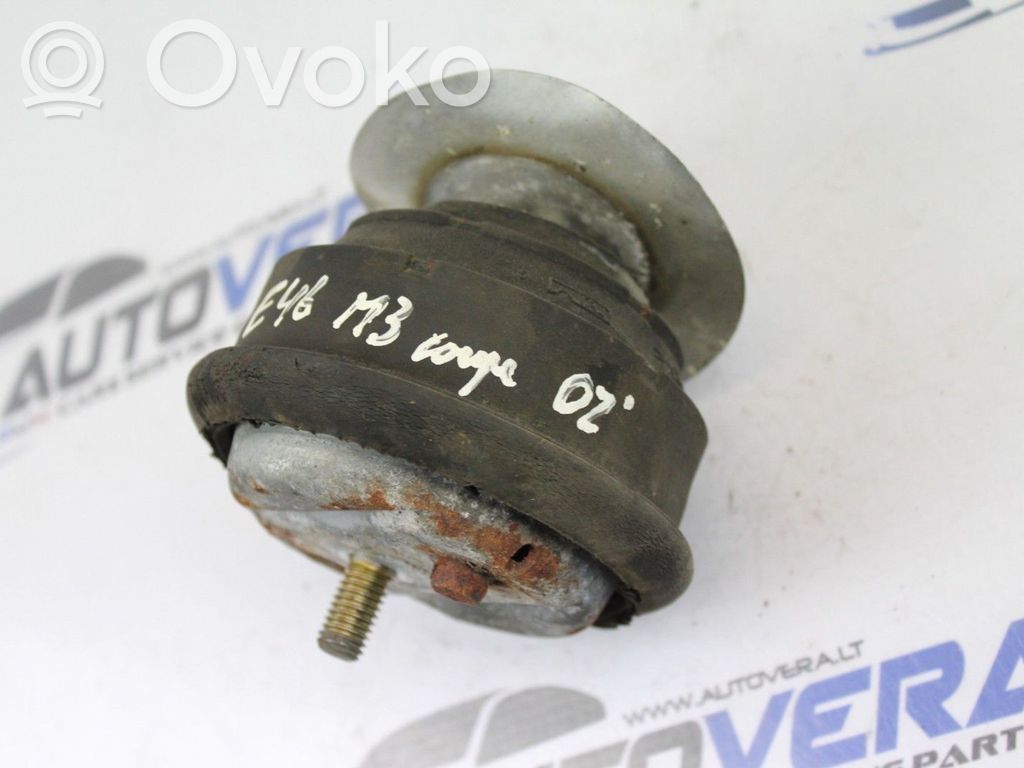 BMW M3 Engine mount bracket 