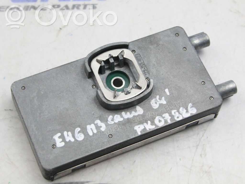 BMW 3 E46 Antenos stiprintuvas 