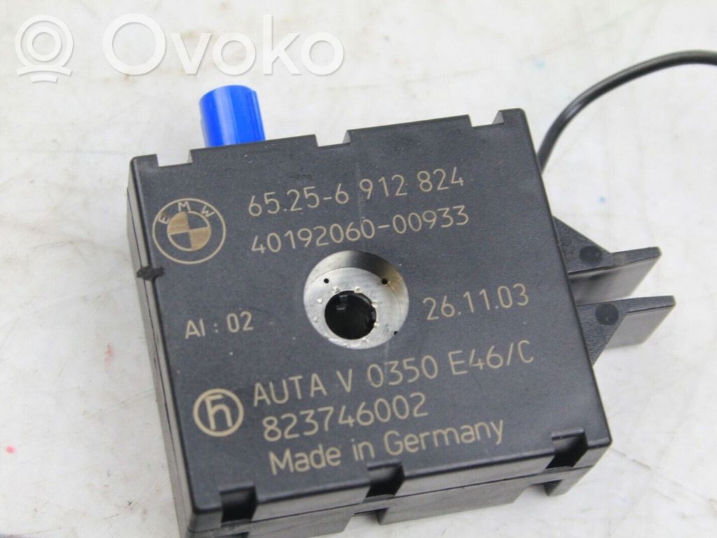 BMW 3 E46 Antenos stiprintuvas 