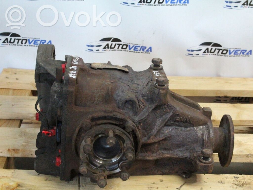 Rear differential   1428412