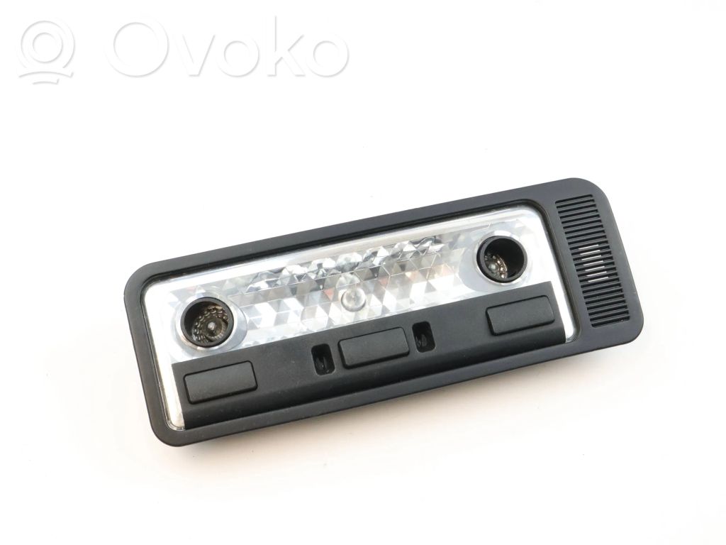 Front seat light   8233608