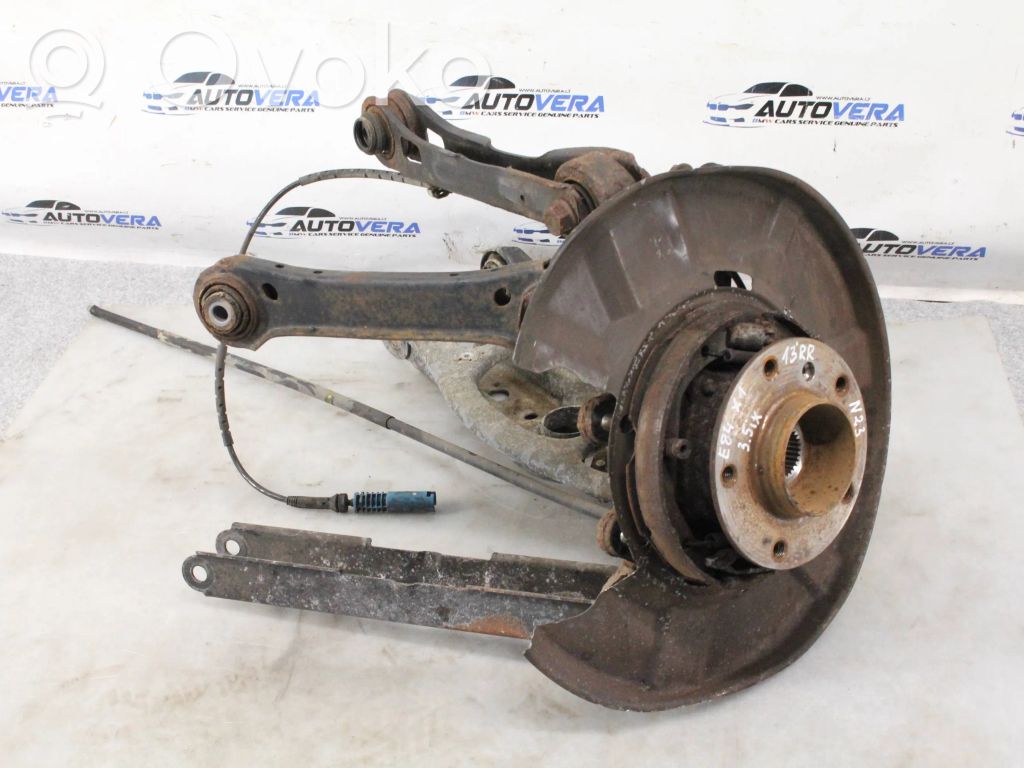 BMW X1 E84 Rear wheel hub spindle/knuckle 