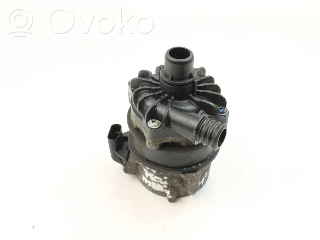 BMW 7 F01 F02 F03 F04 Pompă electrică auxiliară lichid de răcire/apă 