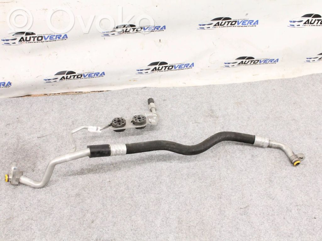 BMW 5 E60 E61 Ilmastointilaitteen putki (A/C) 