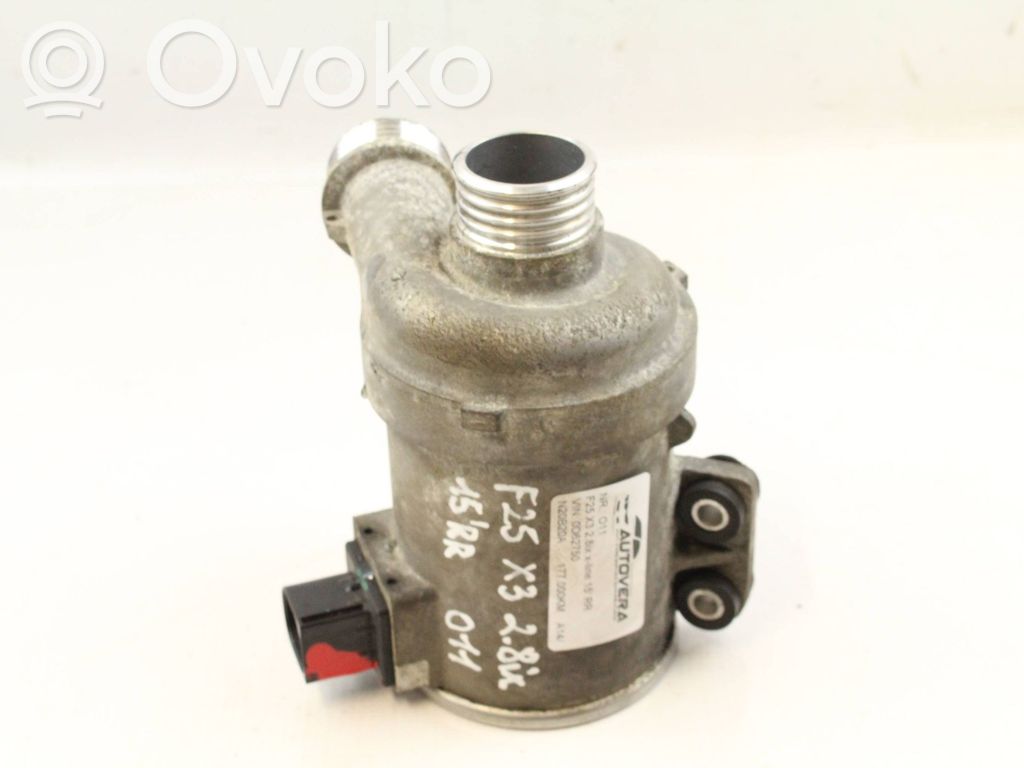 BMW X3 F25 Water pump 