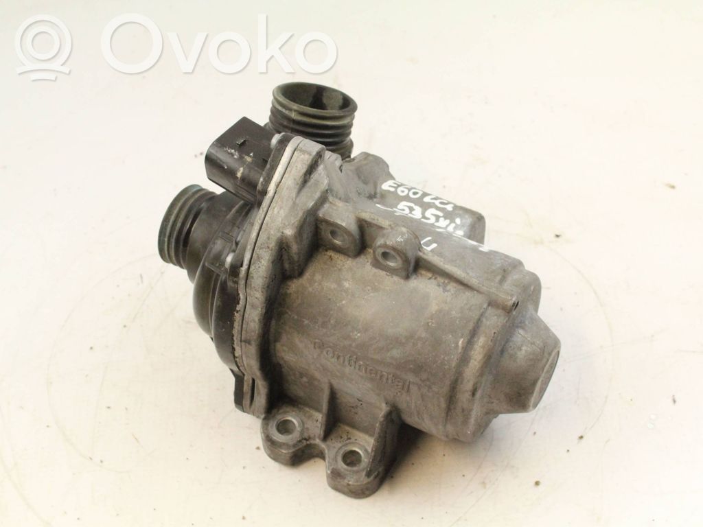 BMW 5 E60 E61 Water pump 