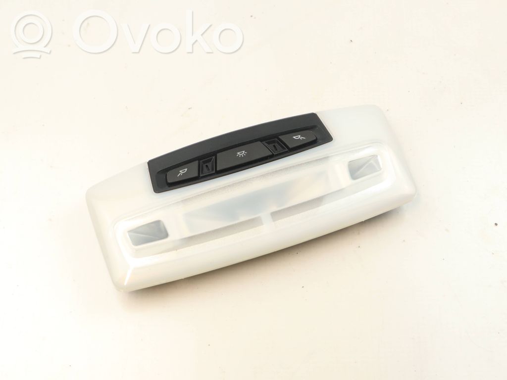 BMW 3 F30 F35 F31 Lampka podsufitki tylna 