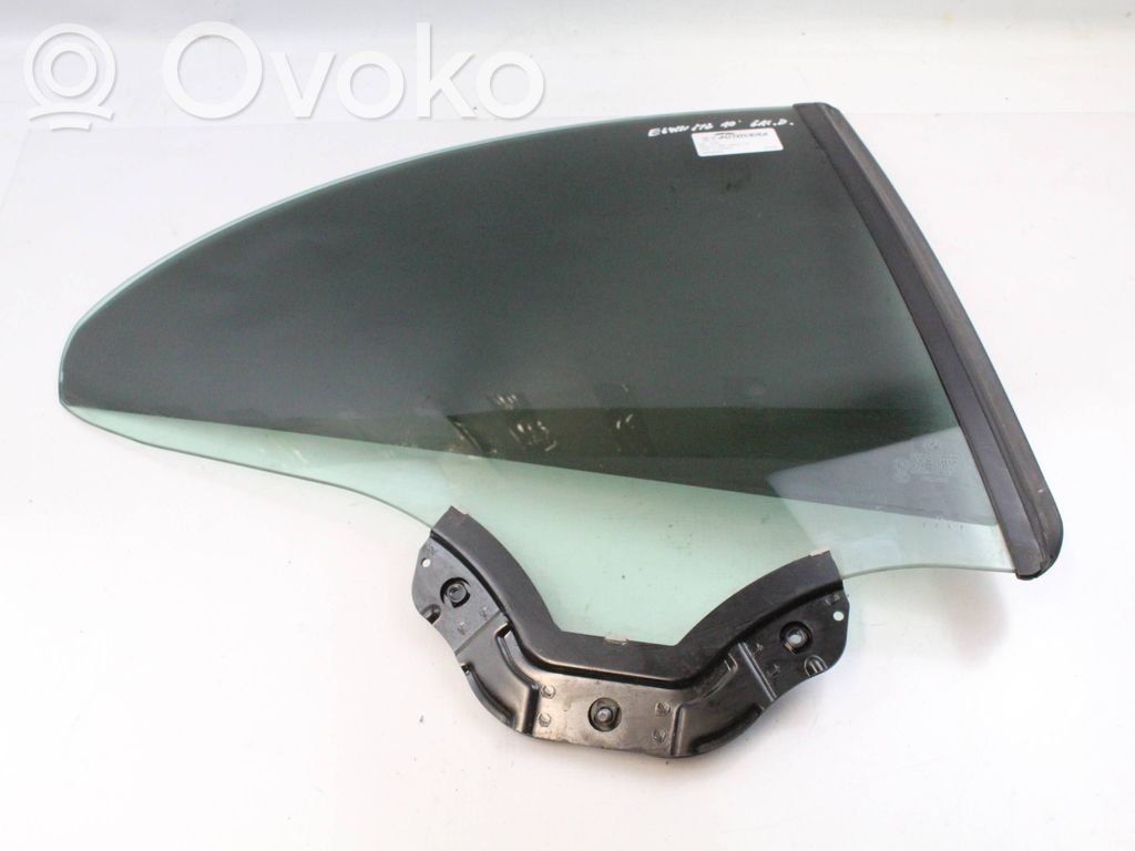 BMW 6 E63 E64 Vidrio lateral trasero 