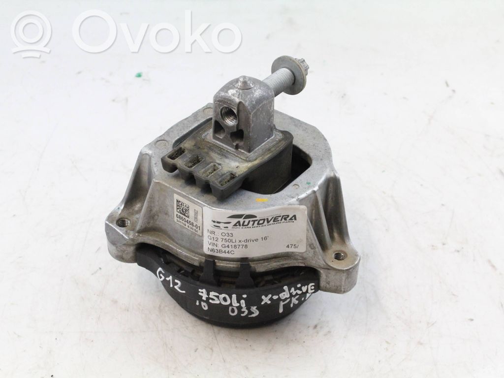 BMW 7 G11 G12 Engine mount bracket 