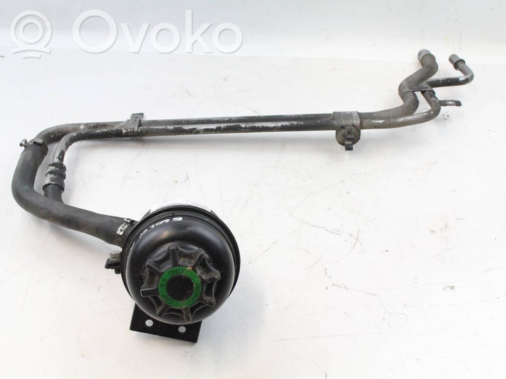 BMW 5 E60 E61 Vairo stiprintuvo skysčio bakelis 