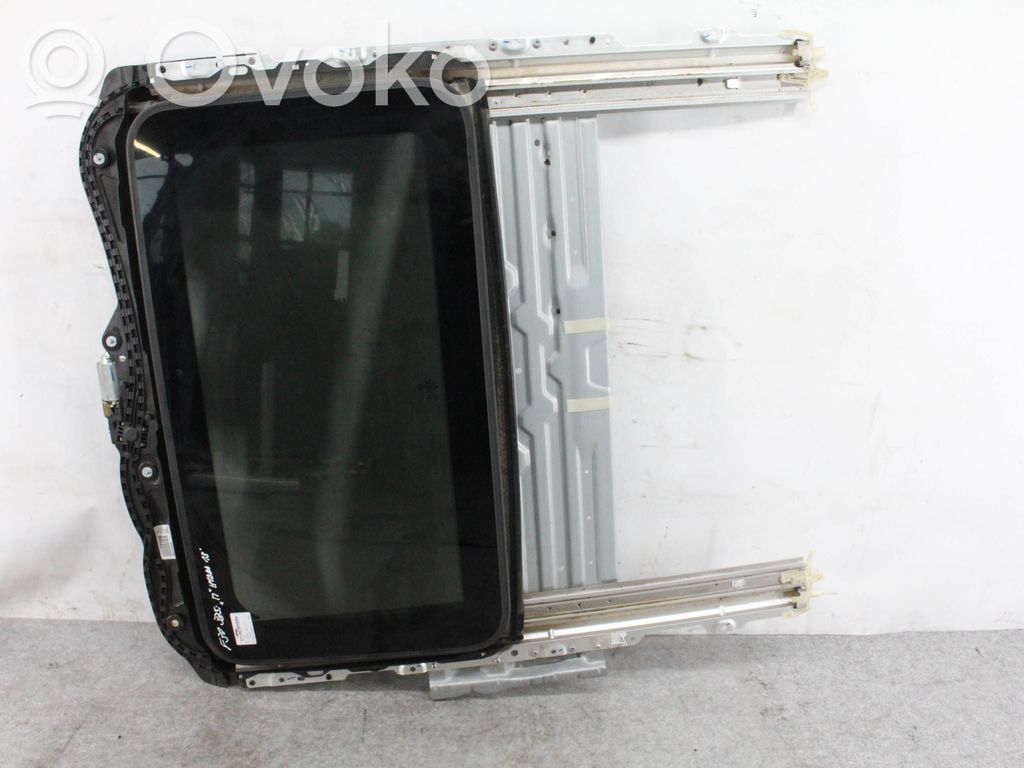 BMW 3 F30 F35 F31 Lūkas komplekts 