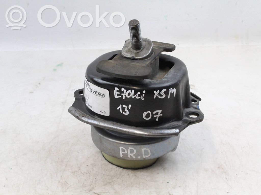 BMW X5M E70 Engine mount bracket 