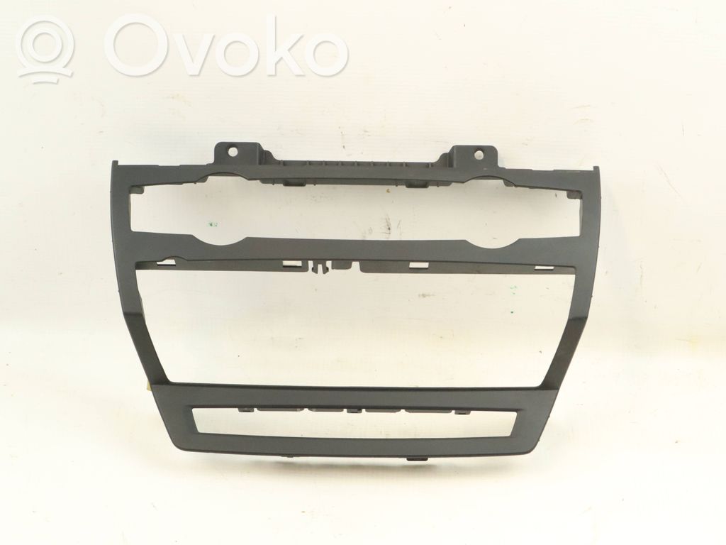 BMW X5 E70 Rămă unitate radio/GPS 