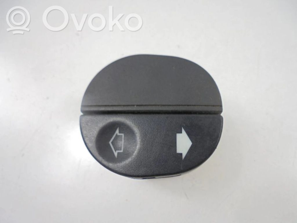 Ford Fiesta Electric window control switch 