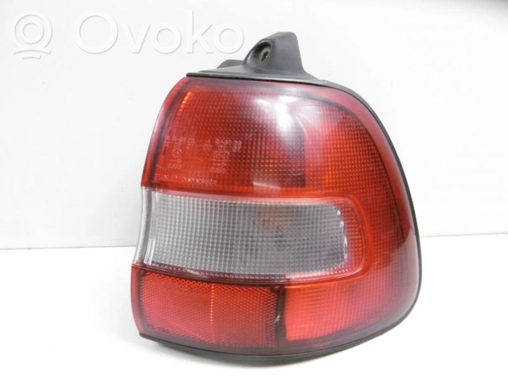 Suzuki Baleno EG Lampa tylna 