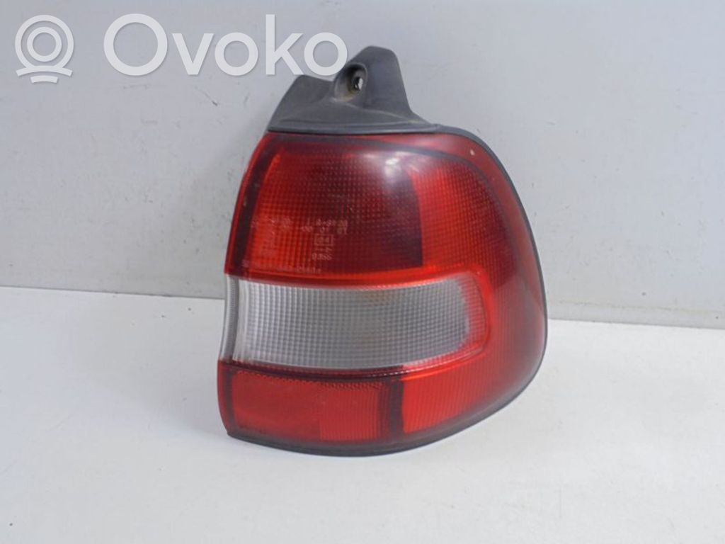 Suzuki Baleno EG Lampa tylna 