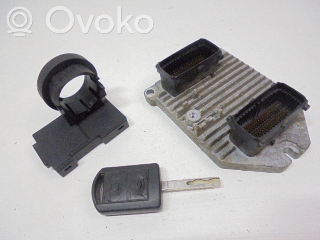 Opel Meriva A Engine ECU kit and lock set 