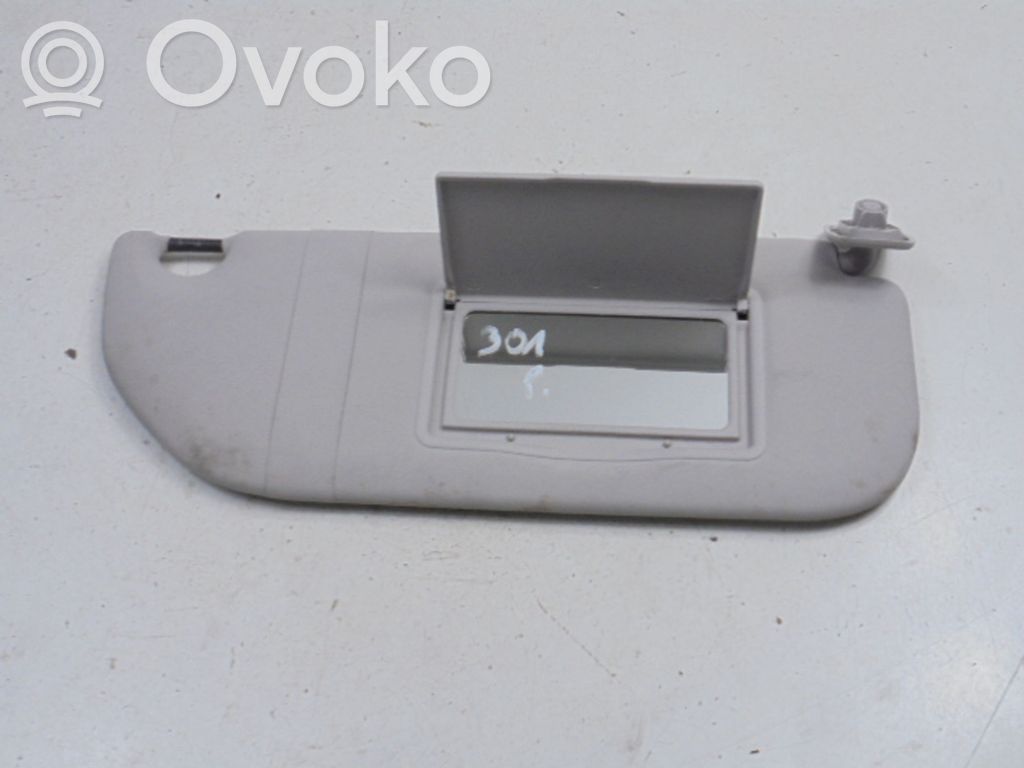 Sun visor