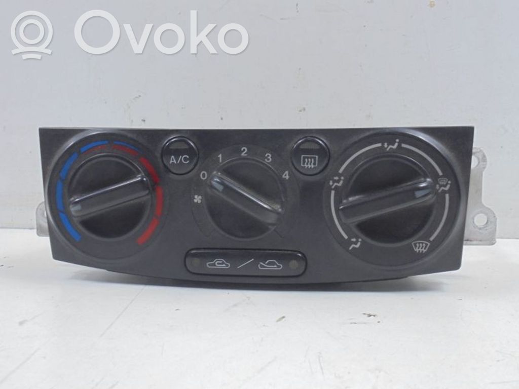 Mazda MPV II LW Air conditioning/heating control unit 