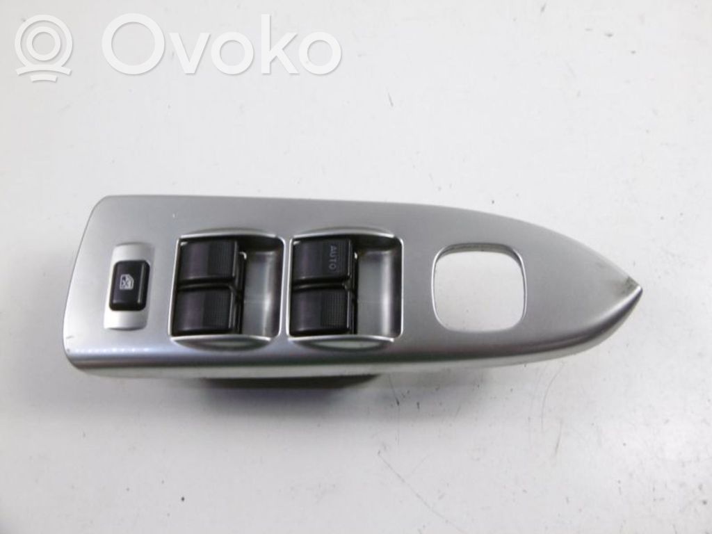 Mazda Premacy Elektrisko logu slēdzis 