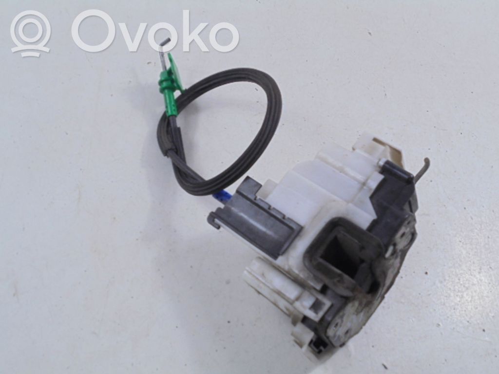 Fiat Fiorino Priekinė durų spyna 