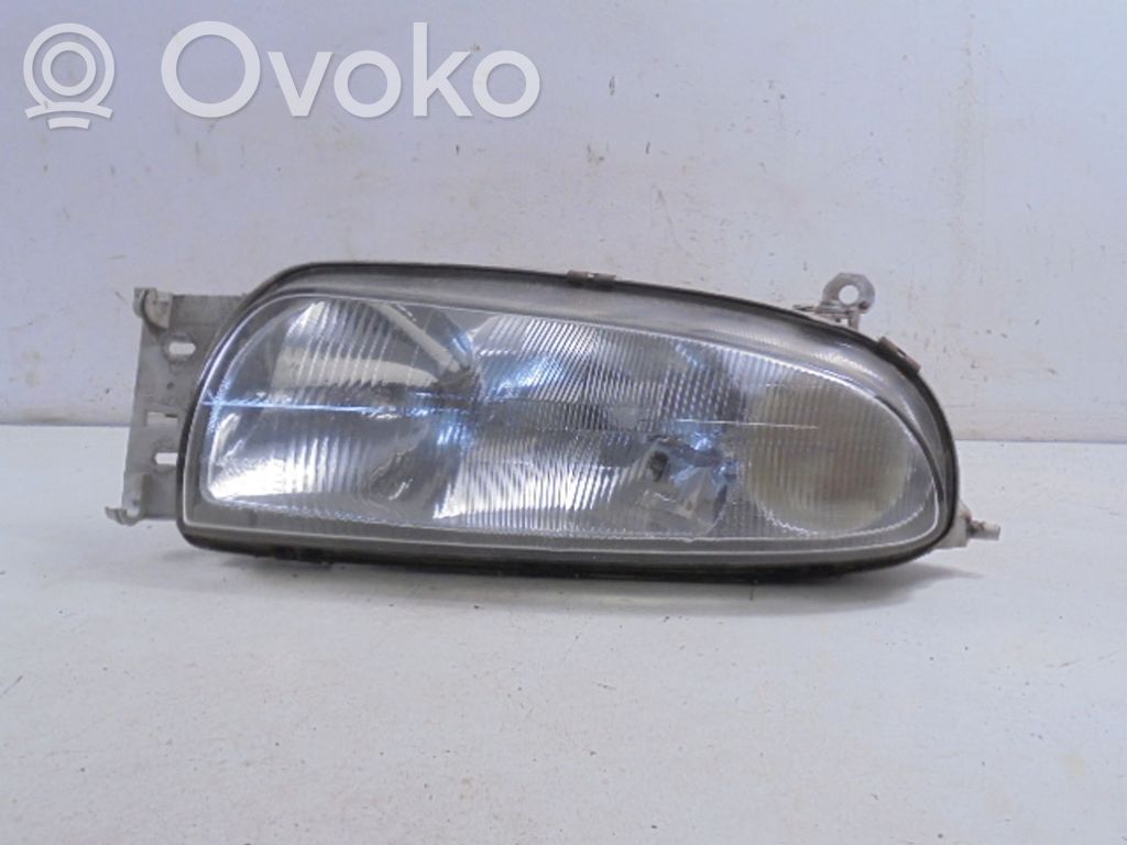 Ford Fiesta Phare frontale 