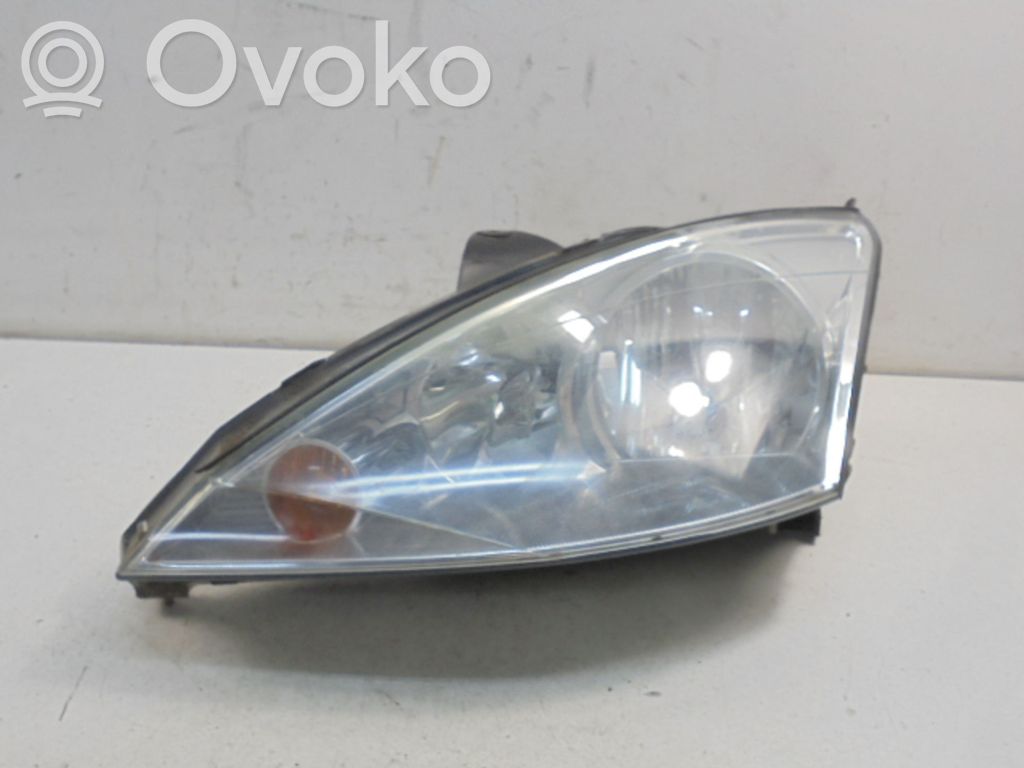 Ford Focus Headlight/headlamp 