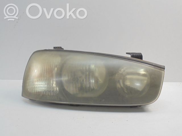 Hyundai Elantra Headlight/headlamp 