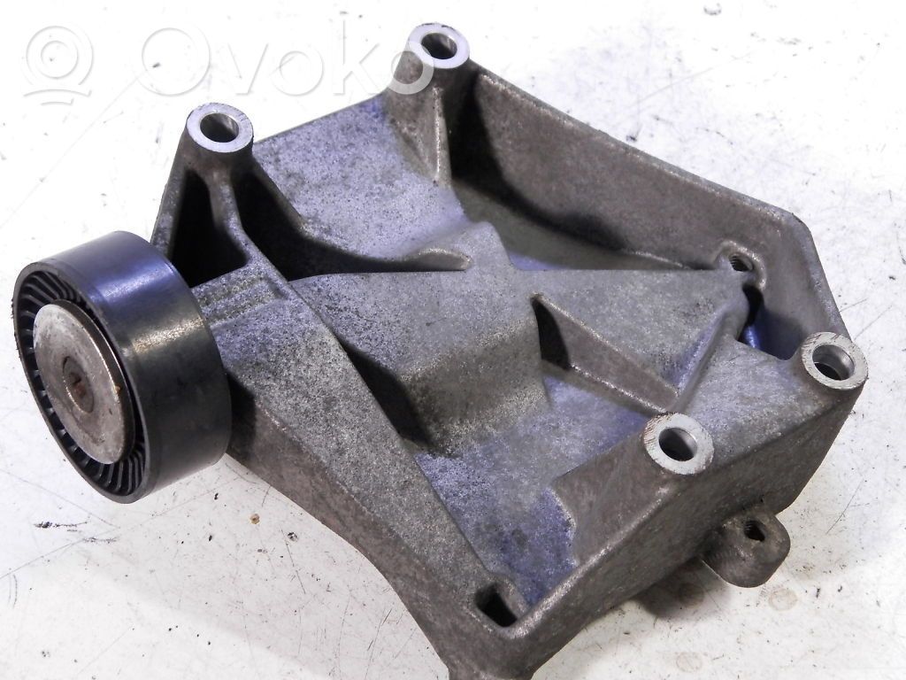 Engine mounting bracket   55187675,55187675